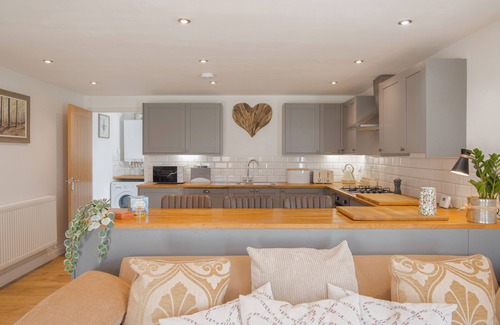 Cropthorne Maison | Beautiful Barn Conversion-Escape for 12