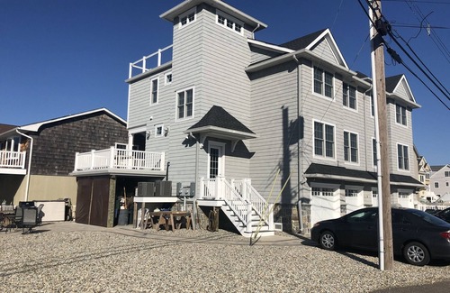 Ortley Beach Maison | Hermosa casa nueva Bayview en la playa de Ortley