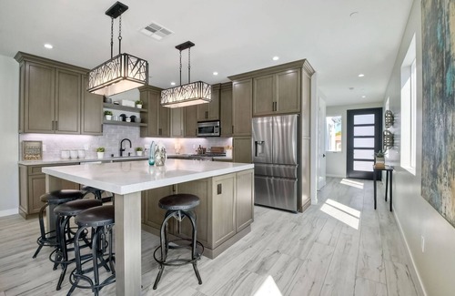 Imperial Beach Copropriété | Beautiful Beach Condo Steps to the Sand
