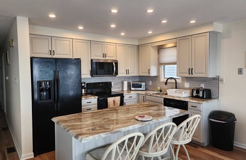 South End Maison | BEAUTIFUL BEACHFRONT AMAZING OCEAN VIEW! Book now for 2026