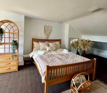 Erdington Maison | Beautiful Bohemian Double Bedroom in Birmingham