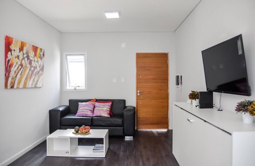 Parana Maison | Beautiful Brand New 2 Bedroom House with Garage