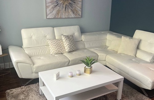 Maywood Appartement | Beautiful brand new apartment close to O’Hare