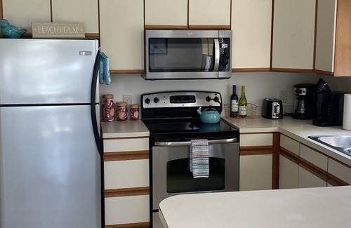Broadkill Beach Maison | Beautiful Broadkill Beach home with a short walk to the beach.