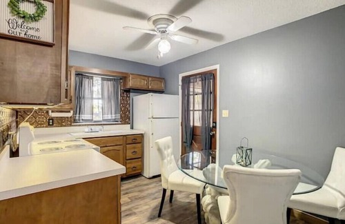 Ocklawaha Maison | Beautiful Cabin near The Villages & Silver Springs