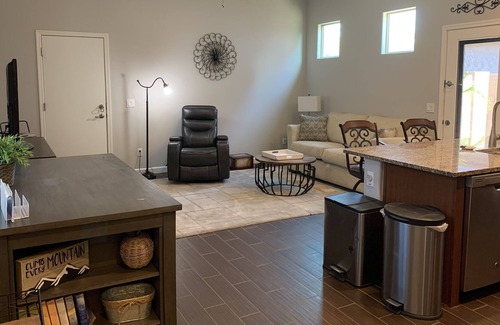 Queen Creek Appartement | Beautiful Casita w/Access to Private Pool