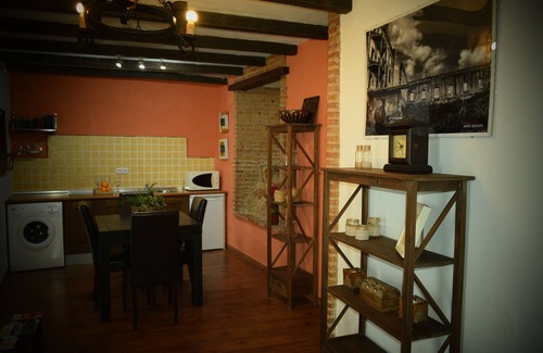 Penaflor Maison | Belle maison de la grotte de charme