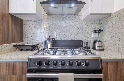 Ciudad Universitaria Appartement | Beautiful Centric Apt, Full AC, Fast Wi-Fi, Pool, Gym, Near All