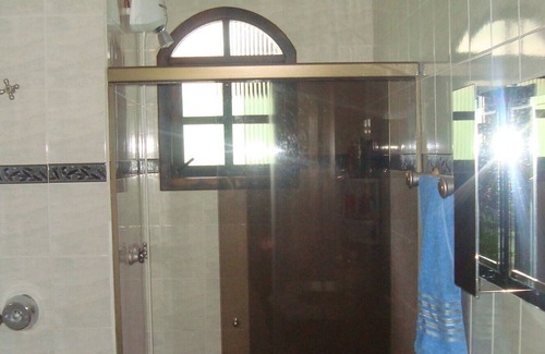 Chacaras Fernao Dias Maison | belle chacara, piscine, sauna, salle de fête, barbecue, four à pizza,