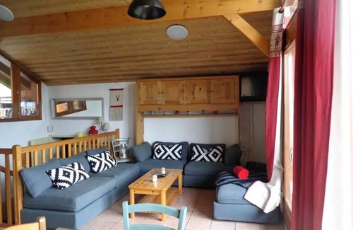 Montalbert Villa | 6 Pièces 12 personnes