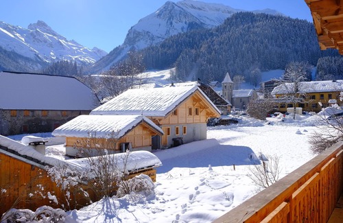 Le Reposoir Chalet De Ski | Magnifique Chalet au cœur du village du Reposoir