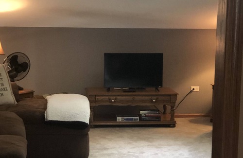 Tinley Park Appartement | Beautiful comfy loft