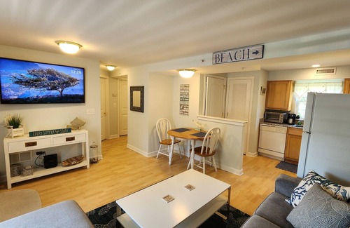 Kennebunkport Station Balnéaire | Beautiful condo at the Resort at Goose Rocks.