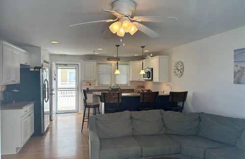 Sea Isle City Copropriété | Beautiful condo in our views of the bay and amazing sunsets