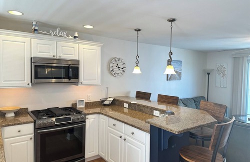 Sea Isle City Copropriété | Beautiful condo in our views of the bay and amazing sunsets