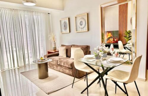 Sarasota Maison | Beautiful Condo in Bella Vista