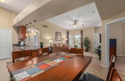 Parkwood Ranch Appartement | Beautiful condo in Gated community with 2 pools, club house and work out room!