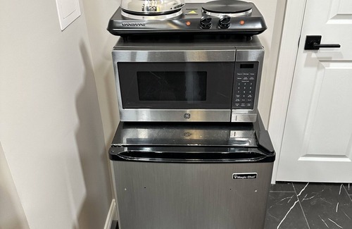 Wayne Appartement | Beautiful & Convenient Studio Downtown Devon