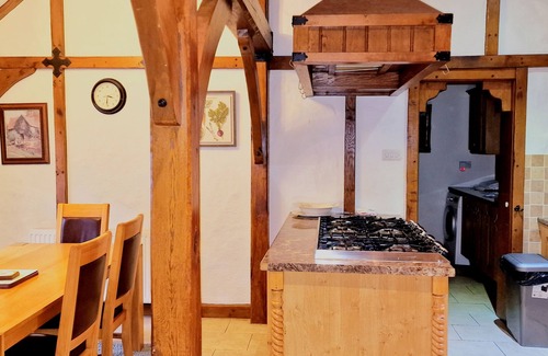 Brentwood Autre | Beautiful cottage in Brentwood
