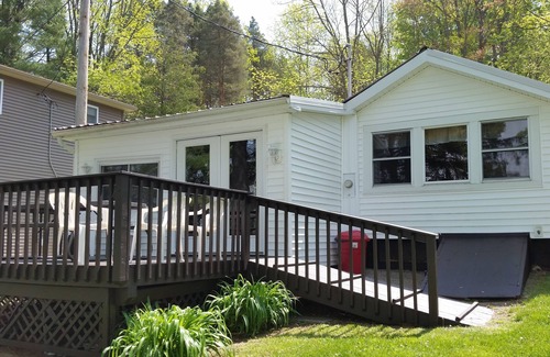 Rushford Lake Cabine | Magnifique chalet au bord du lac