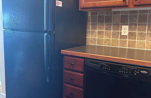 Westmore Cottage | Beautiful cottage overlooking Lake Willoughby with lake access