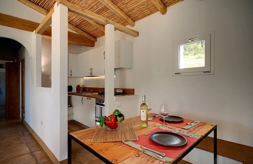 Galtelli Cottage | Beautiful cottage with stunning views and pool