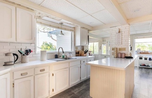 Medford Maison | Beautiful Country Home located outside of Jacksonville with pool!