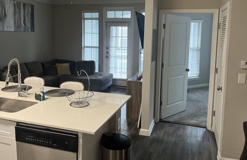 Northlake Appartement | Beautiful couples getaway w/ private chef