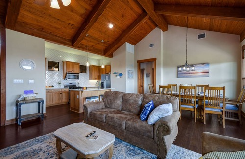 Jonestown Cottage | Magnifique chalet confortable à Hollows Resort, Beach Club, 4 piscines