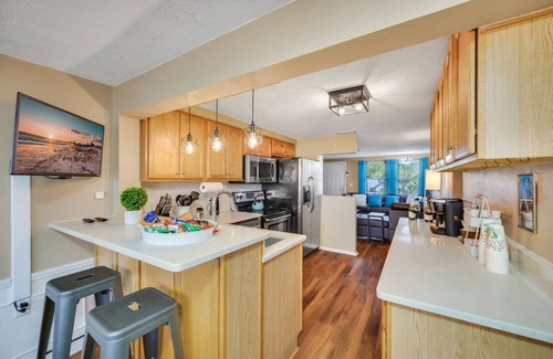 Hudson Beach Estates Maison | Beautiful & Cozy Home on a Canal in Hudson, FL!