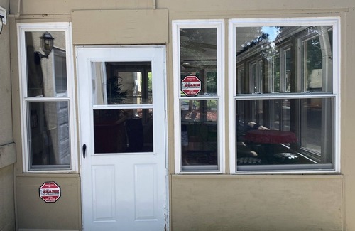 Fayetteville Appartement | Beautiful daylight basement furnished apartment near everything!