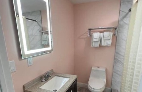 Ocean View Halifax Estates Copropriété | Beautiful Daytona Beach King Suite!