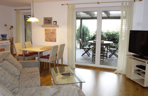 Ladebow Appartement | Bel appartement avec terrasse couverte dans un endroit calme