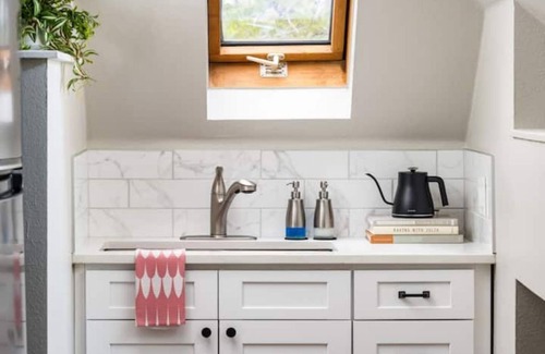 Cheesman Park Maison | Beautiful Downtown Denver Home