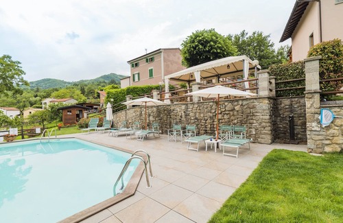 Saturnana Appartement | Bel appartement élégant au deuxième étage, vue panoramique