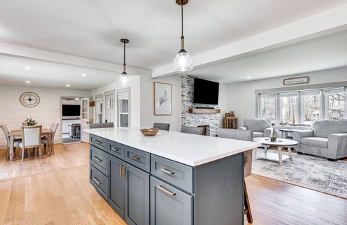 South Eliot Maison | Beautiful Eliot Retreat w/Fire Pit & Game Room!