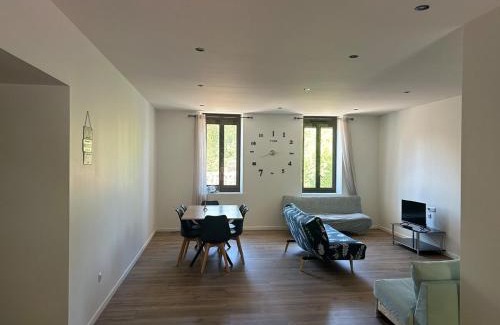 Montaigut-sur-Save Maison | Beautiful equipped semi-detached house