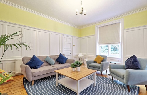 Purleigh Maison | Beautiful, Family Friendly Victorian Rectory 1 Hour from Central London
