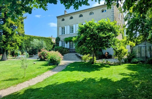 Andancette Maison | Belle maison familiale ,avec piscine privée en bord de Rhône