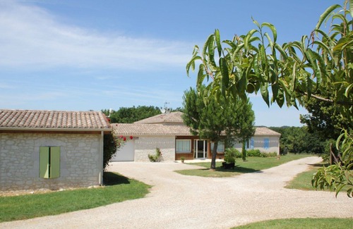 Flaugeac Maison | Belle maison familiale avec piscine entre Eymet et Bergerac près de Bridoire