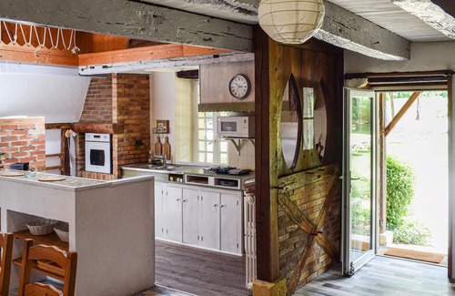 Montcabrier Maison | 7 chambres hébergement à Monségur