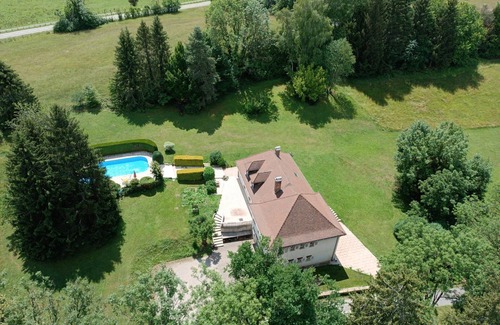 Ney Maison | Grande maison de famille 8/10 couchages avec piscine