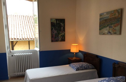 Monguilhem Maison | Beautiful family property with swimming pool, horses, charm and authenticity.