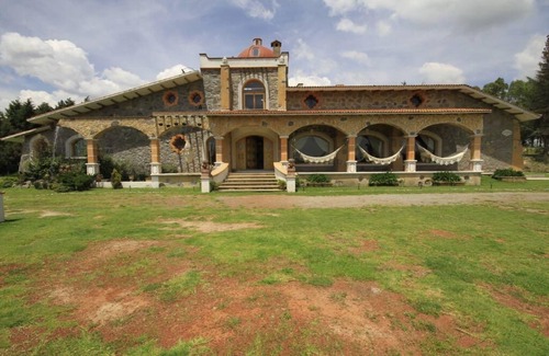 Villa Victoria Maison | Beautiful farm in villa victoria, State of Mexico.