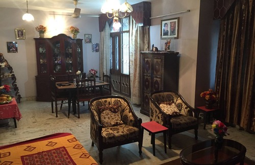 Kharera Appartement | Bel appartement à Hauz Khas près de points de repère importants à NewDelhi