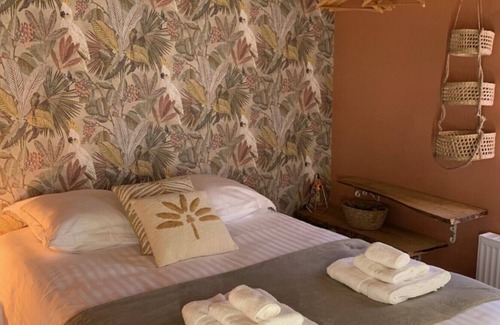 Les Authieux-du-Puits Maison | Belle demeure chaleureuse avec piscine et SPA. Orne / Normandie