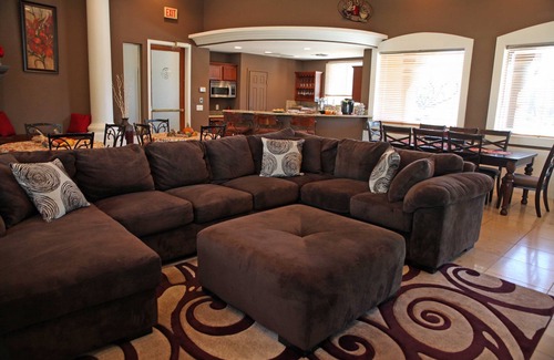 Tucson Copropriété | Magnifique condo au rez-de-chaussée entièrement meublé