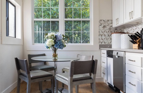 Tiburon Maison | Beautiful Garden Cottage at JAR Farms with use of private beach, pool, orchards