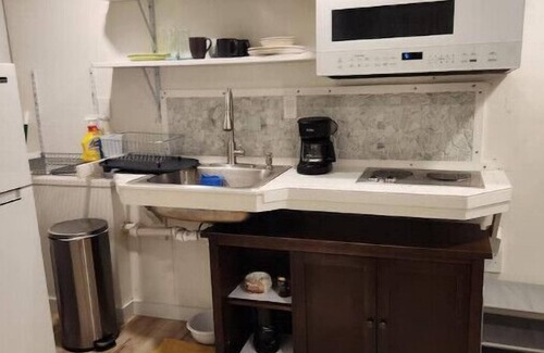 Derry Maison | Beautiful Garden Studio apartment