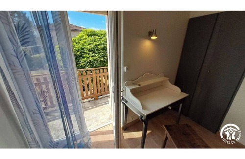 Albi Cottage | Beautiful gîte in the heart of Occitanie in ALBI - A bee farm in town!